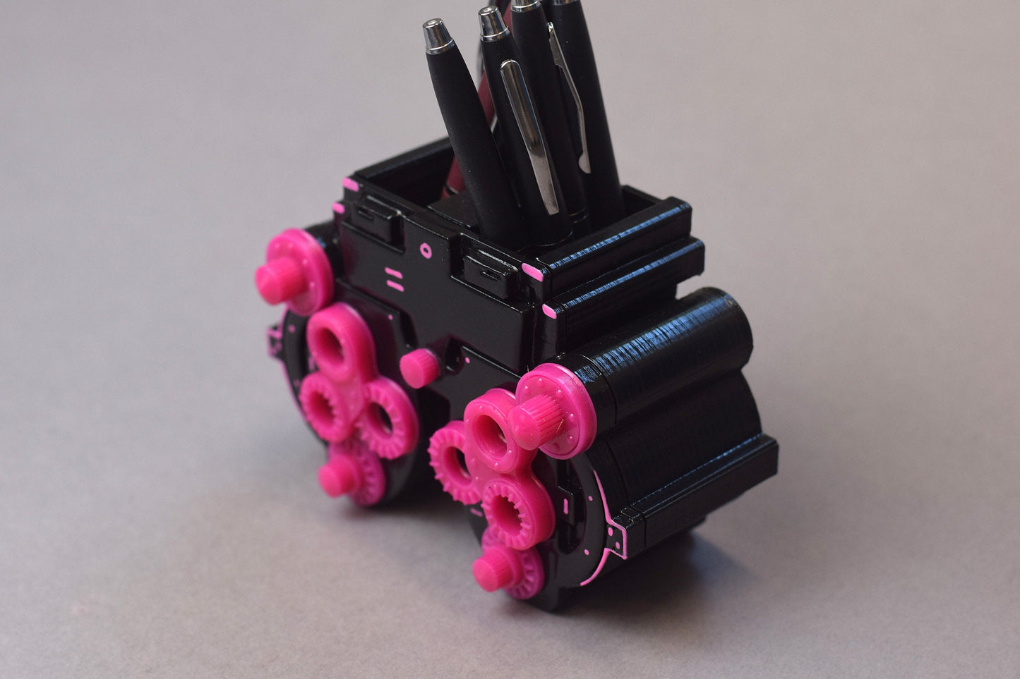 Pink Phoropter Pen Holder, Optometry gift, Optometrist, Eye doctor, phoropter decor, Optometry decor, Eye gift, Doctor, Eye Power