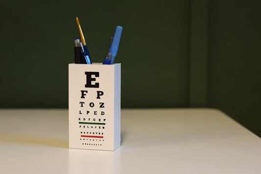 Snellen Eye Chart Pen Holder, Hand made, optometry pen holder, Optometry gift, Optometrist, Eye doctor gift, Eye chart, Eye Power