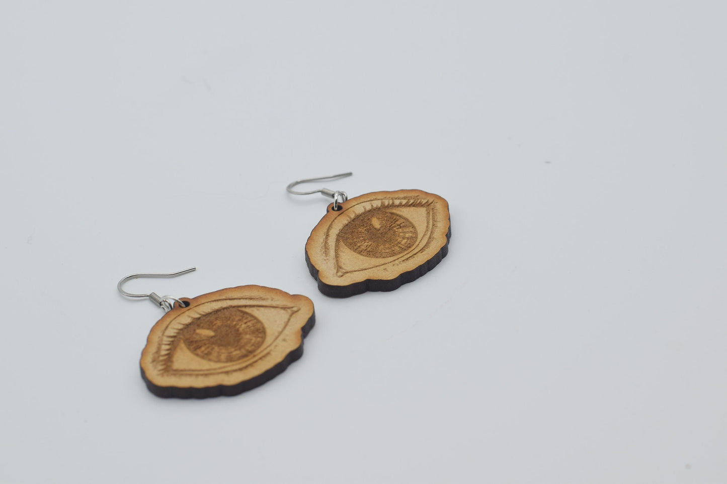 Wood eye earrings, eye, eye jewelry, optometrist, optometry gift, Optometry earrings, Eye doctor, Hand made, Eye earrings, Eyes, Eye Power